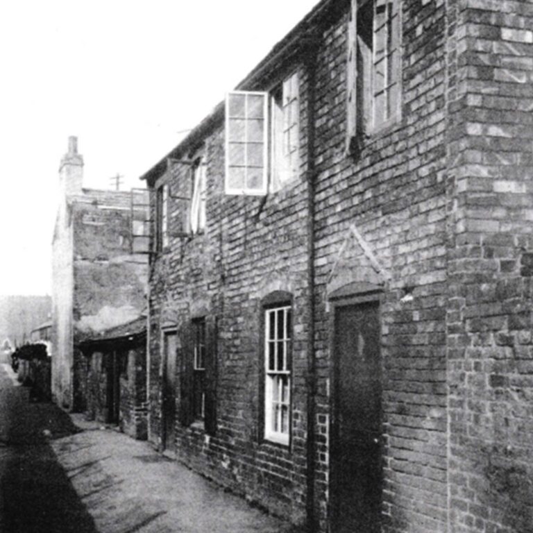 Photo of Cheltenham terraced houses.