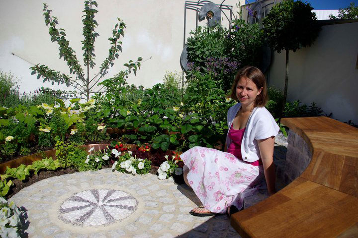 lauren show garden image 2