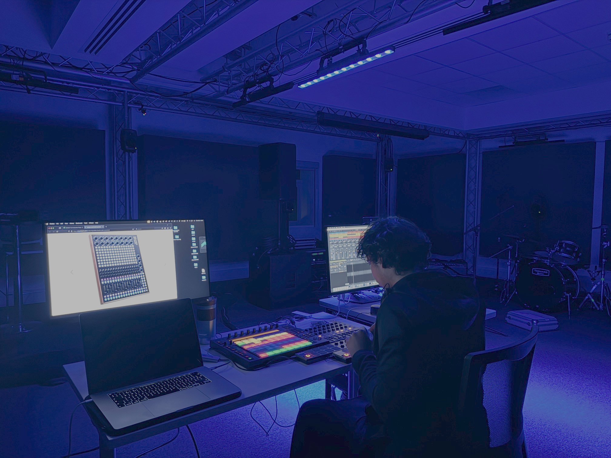 SPATIAL DJ